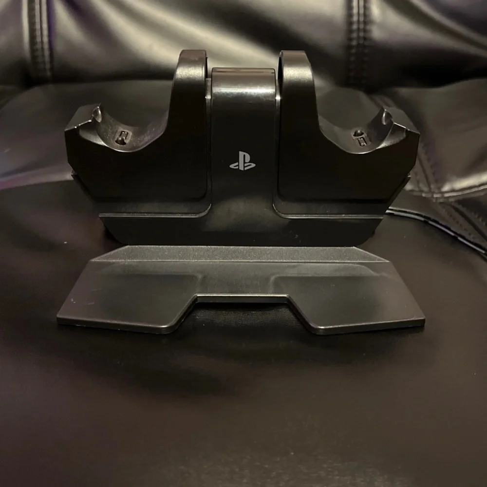 Black dual playstation 4 controller charger